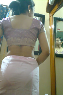 hot indian girls posing naked on camera