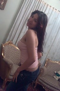 busy indian girl in sexy mood