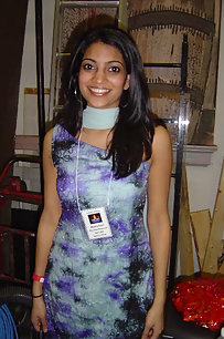 Pakistani girl wants you to see them naked