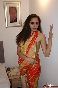 Natural Tits Indian Babe Jasmine Mathur