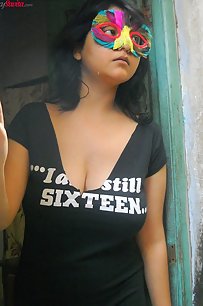Sexy Savita bhabhi tight juicy pussy fully exposed