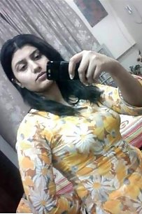 Group of sexy pakistani girls