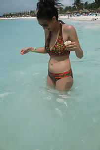 Group of young lahori girls on picnic