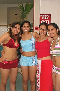 Group of young lahori girls on picnic