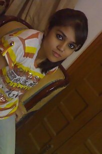 Hot sexy Indian college girl