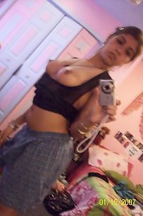 Young juicy indian girl self shoot pics