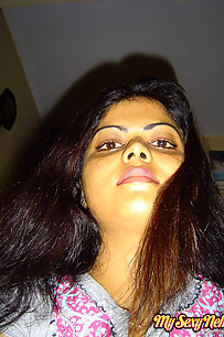 Neha Nair sexy Indian housewife from Bangalore posing