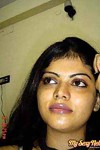 Neha Nair sexy Indian housewife from Bangalore posing