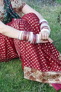 indian wife in saree naked