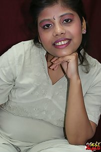 Rupali Bhabhi In Night Pajamas