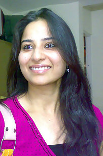 hot indian girls posing naked on camera