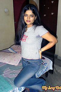 Neha Nair Indian beauty bird from bangalore stripping naked