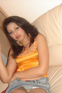 Young pakistani girls getting naughty