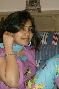 Young pakistani girls getting naughty