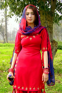 Young pakistani girls getting naughty