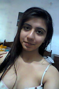 stolen picture of indian gf from her mobile