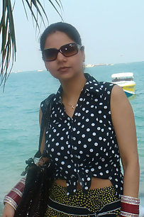 hot sexy indian girl posing naked on camera