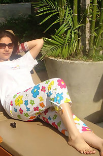 hot sexy indian girl posing naked on camera