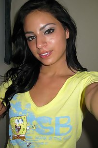 hot indian girls posing naked on camera