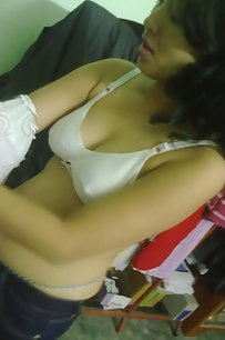 Sexy Bhabhi Showing And Pressing Boobs
