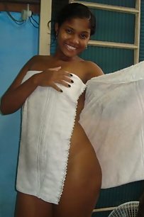 south indian girl showing her boobs