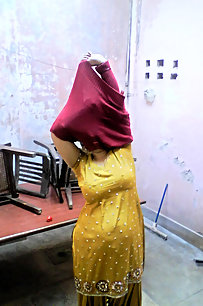 mumbai based indian wife getting naked to have some rough sex