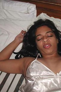 indian girl enjoying fuck with her boyfriend