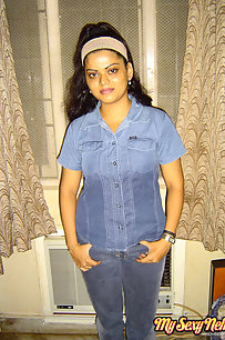 Horny Neha bhabhi in bedroom in bluw tight jean teasing hubby