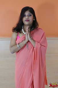Rupali desi bhabhi in hot pink saree with pink bra and panty