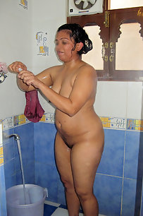 indian amateur in shower naked soaping