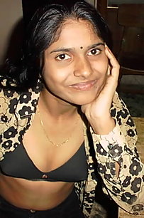 newly married indian girl stripping herself off