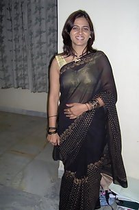 indian girl in uncompromise situation