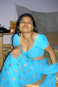Horny Indian Arpita Bhabhi Stripping Naked