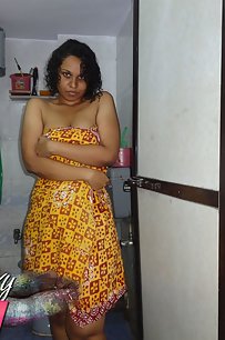 Chubby Indian Babe Lily In Shower