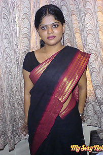 Sexy Neha wants her hubby to worhsip her and fuck her hard