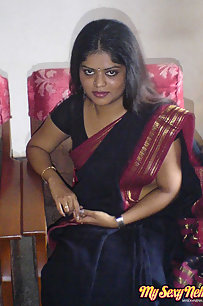 Sexy Neha wants her hubby to worhsip her and fuck her hard