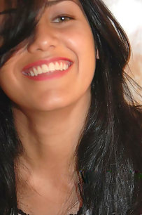 delicious indian babe taking her top off