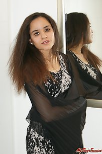 Jasmine Mathur Looking For Rough Sex