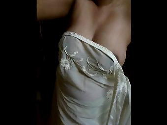 Indian Sari Porn Sexy Bhabhi Getting Naked