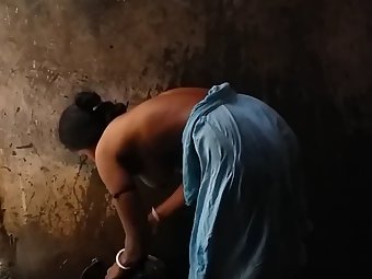 Hidden Cam Sex HD Porn Video of Hot Indian Aunty
