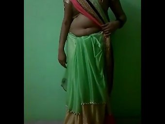 Aunty Stripping Sari Bedroom Porn