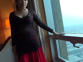 Gorgeous Indian Aunty Hot Big Tits